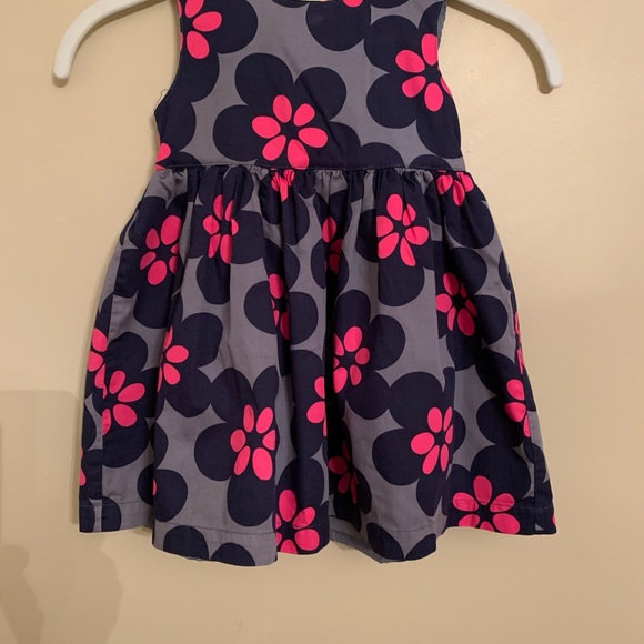 Baby girls dress - Picture 2 of 2